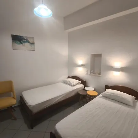 Maria Eleni Guest house *