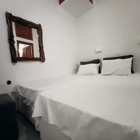 Maria Eleni Guest house *