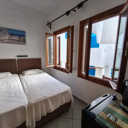 Maria Eleni בית הארחה