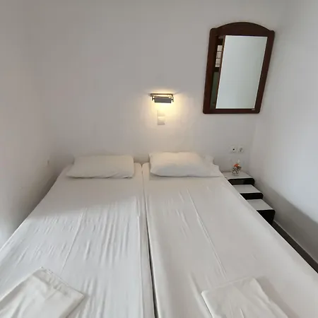 Maria Eleni בית הארחה *