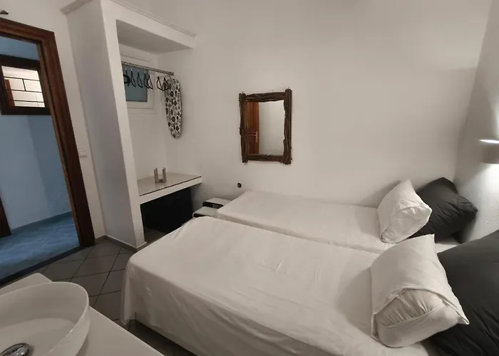 Maria Eleni Guest house