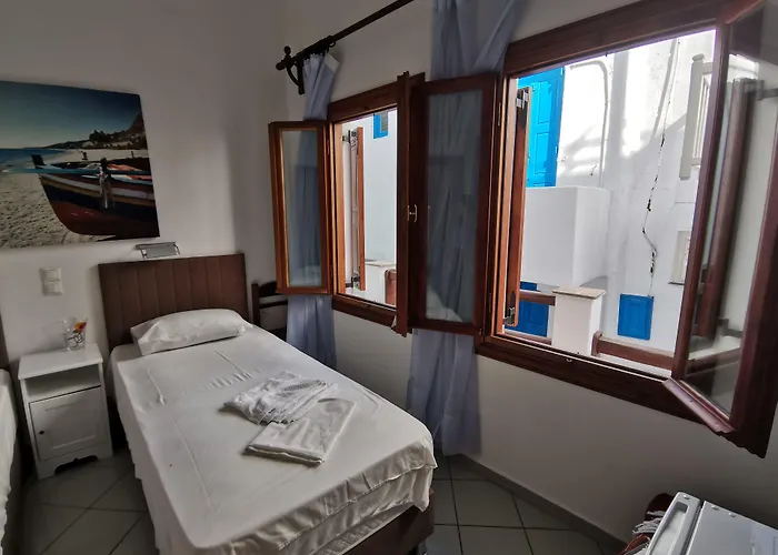 Maria Eleni Guest house